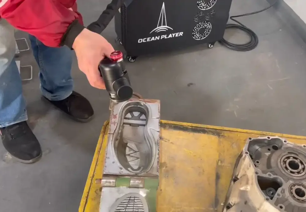 Real case diagram of cleaning machine