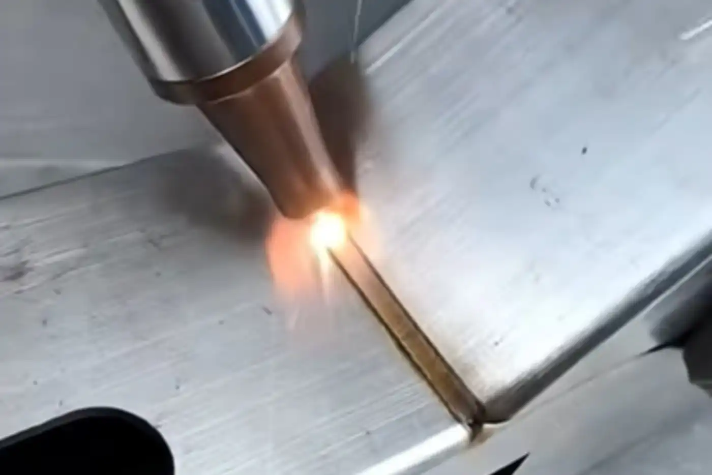 Real case diagram of laser welding machine