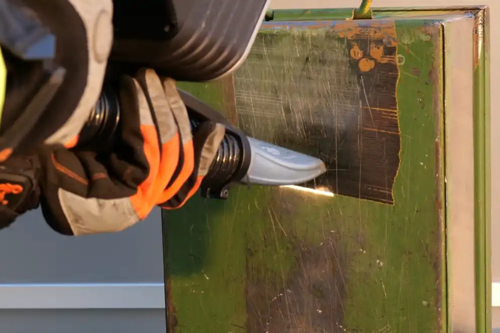 The advantages of laser rust removal technology in ship maintenance