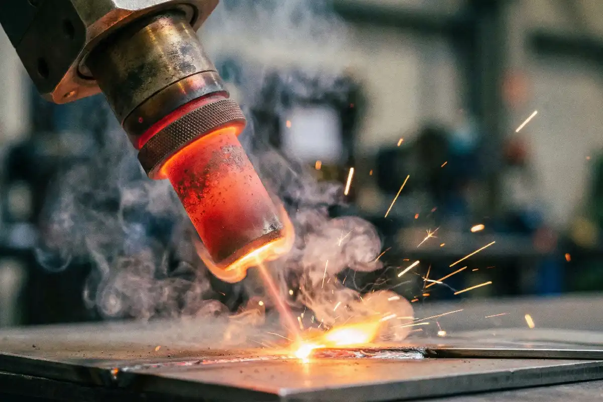 Troubleshooting High Temperature Alarms for Laser Welding Gun Heads